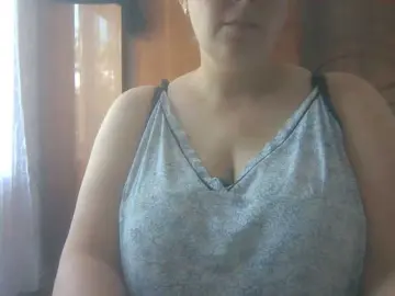 KAROLINA-LORA  live sex cam