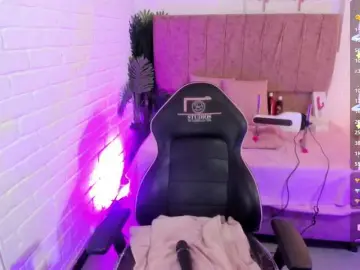 Lalalutsy-tay  live sex cam