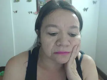 LluviaXDorada  live sex cam