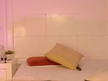 Velvet-Nova  live sex cam