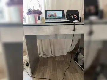 Viklive  live sex cam