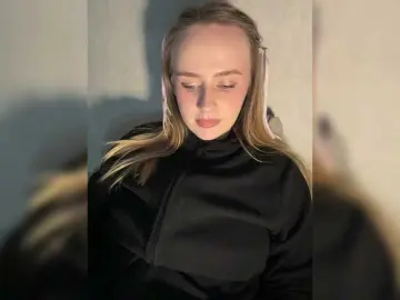 Elegantbabe  live sex cam