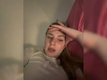 Elegantbabe  live sex cam