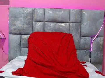 Queendesiree  live sex cam