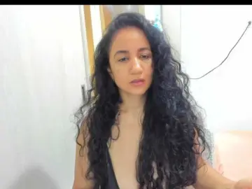 AlaskaMiller  live sex cam