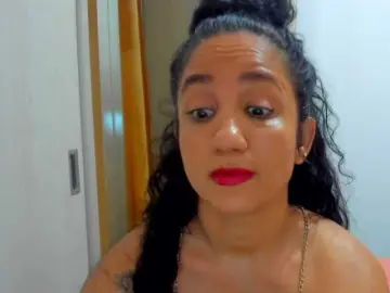 AlaskaMiller  live sex cam