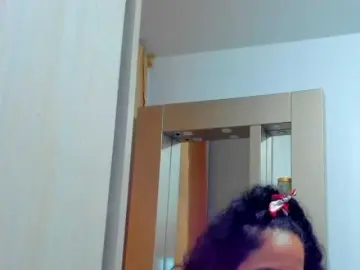 AlaskaMiller  live sex cam