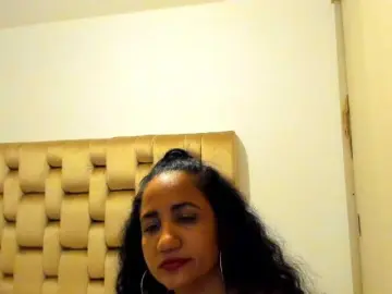 AlaskaMiller  live sex cam