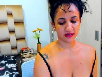 AlaskaMiller  live sex cam