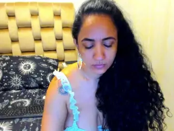 AlaskaMiller  live sex cam