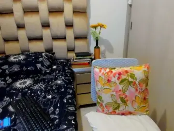 AlaskaMiller  live sex cam