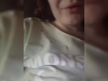 Elena19962  live sex cam