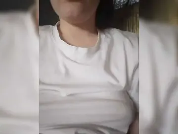 Elena19962  live sex cam