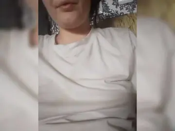 Elena19962  live sex cam