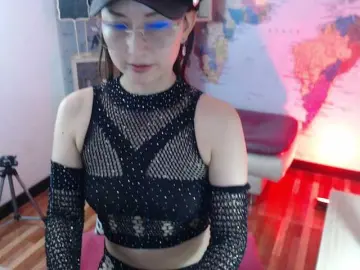 EvelynnMiller  live sex cam