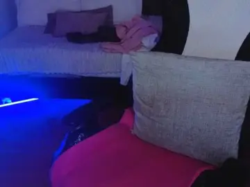EvelynnMiller  live sex cam