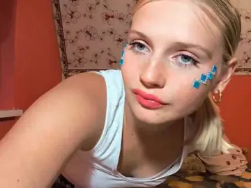 JeniceBoback  live sex cam