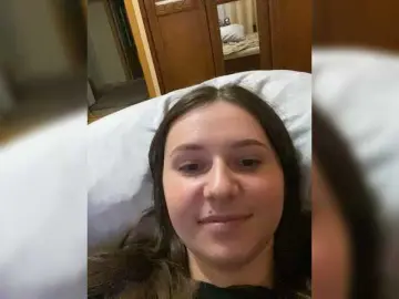 Kirrraaa  live sex cam