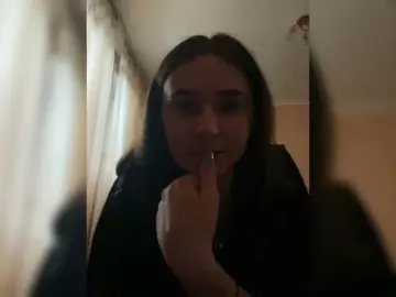 Kirrraaa  live sex cam
