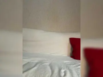 Sun-Balm  live sex cam