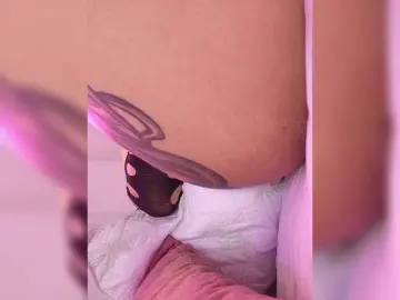 ZoeCamils  live sex cam