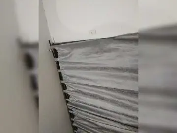 ZoeCamils  live sex cam