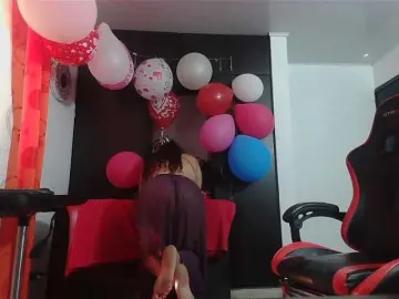 Rous-kinky  live sex cam