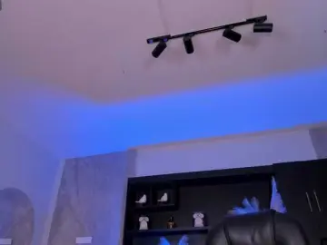 BiancaPierce  live sex cam