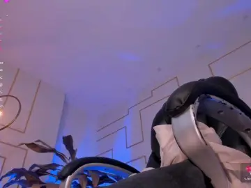BiancaPierce  live sex cam