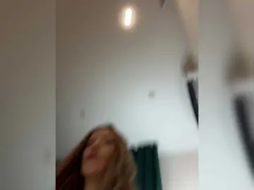 Ellidi  live sex cam