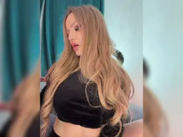 Ellidi  live sex cam