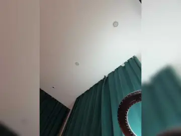 Ellidi  live sex cam