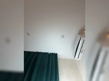 Ellidi  live sex cam