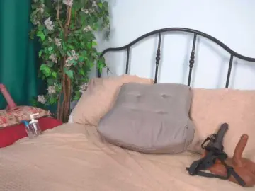 IsadoraDunkan  live sex cam