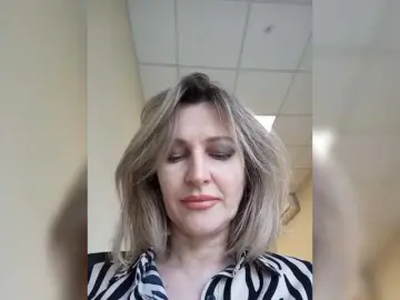 LagoonJoy  live sex cam