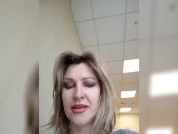 LagoonJoy  live sex cam