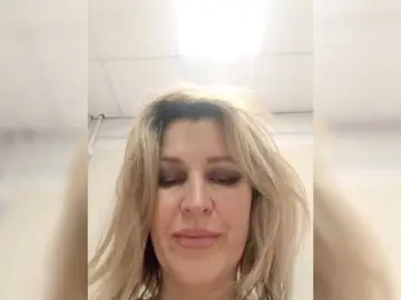 LagoonJoy  live sex cam