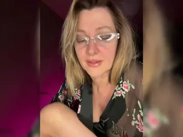 LagoonJoy  live sex cam