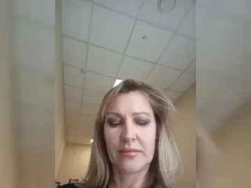 LagoonJoy  live sex cam