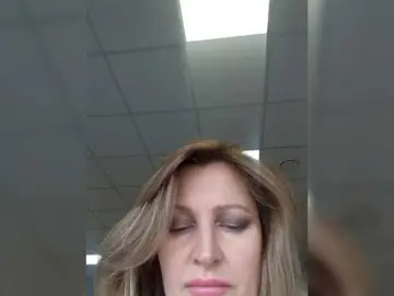 LagoonJoy  live sex cam