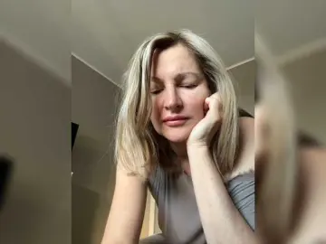 LagoonJoy  live sex cam