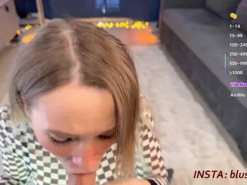 BlushMikki  live sex cam