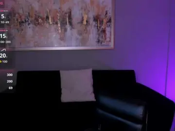 MaiaCollins1  live sex cam