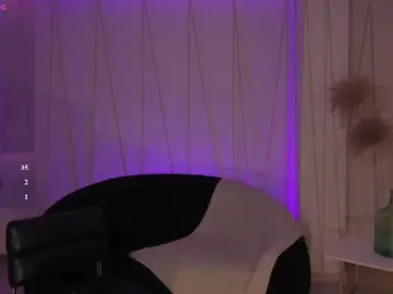 MaiaCollins1  live sex cam