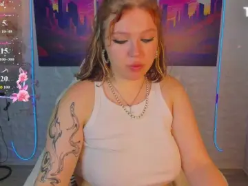 Monna-Krrrista  live sex cam