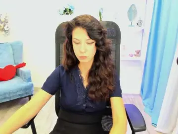 PeachMiragea  live sex cam