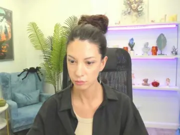 PeachMiragea  live sex cam