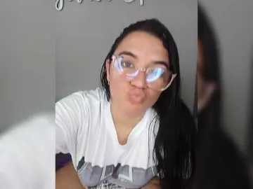 YeyeFresh  live sex cam
