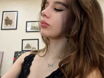 Dolly-ll  live sex cam