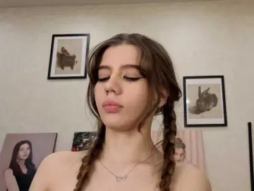 Dolly-ll  live sex cam
